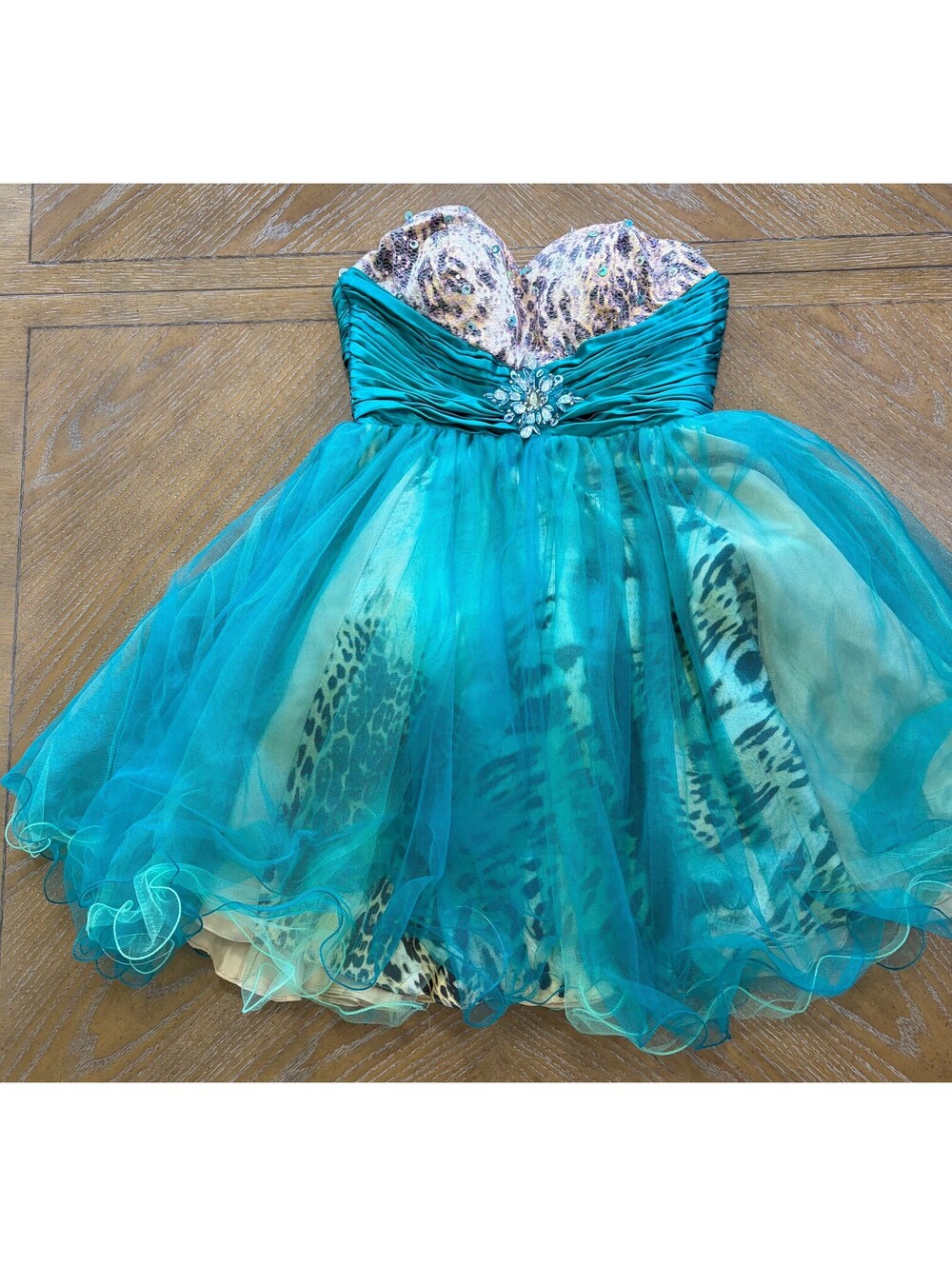 Y2K Vintage Strapless Party Dress with Leopard Print and Teal Tulle Overlay